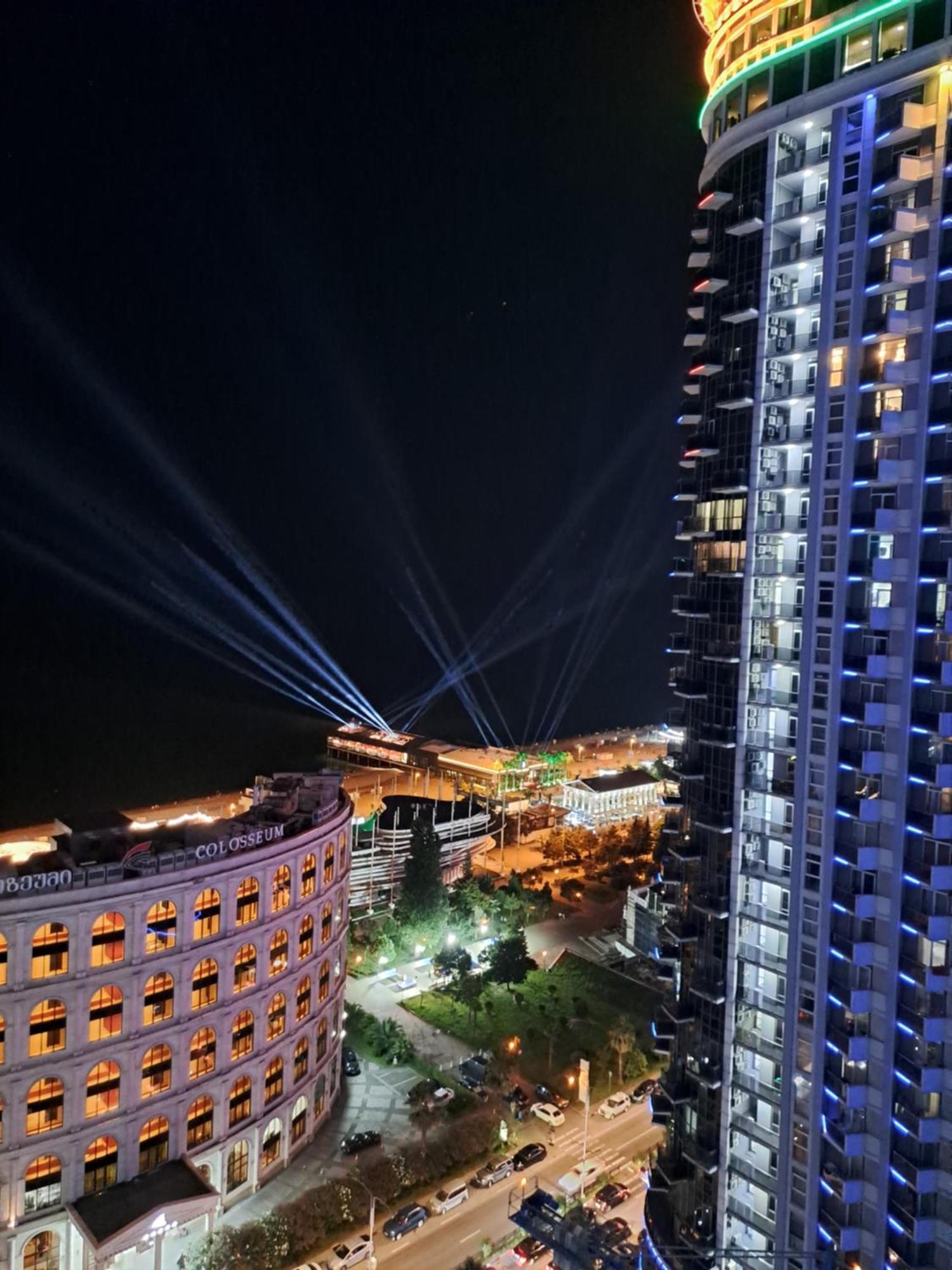 Batumi Orbi Sea View Apartment Екстериор снимка